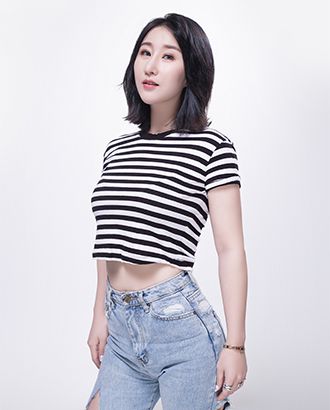 美女内射插入屌逼舞蹈表演部部主任
